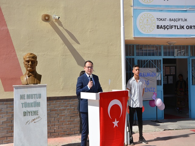 Kaymakam Serhat Satış 2024-2025 Eğitim Öğretim Yılı İlköğretim Haftası Programına Katıldı
