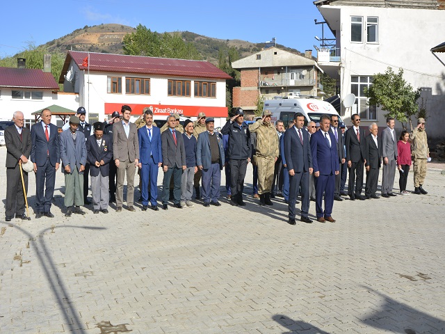 GAZİLER GÜNÜ İLÇEMİZDE TÖRENLE KUTLANDI