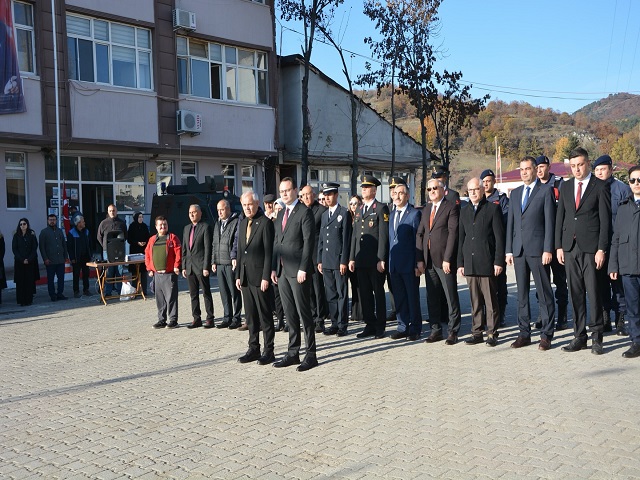 Cumhuriyetimizin Kurucusu Ulu Önder Gazi Mustafa Kemal Atatürk, Ölümünün 86. Yıl Dönümünde Saygı ve Özlemle Anıldı